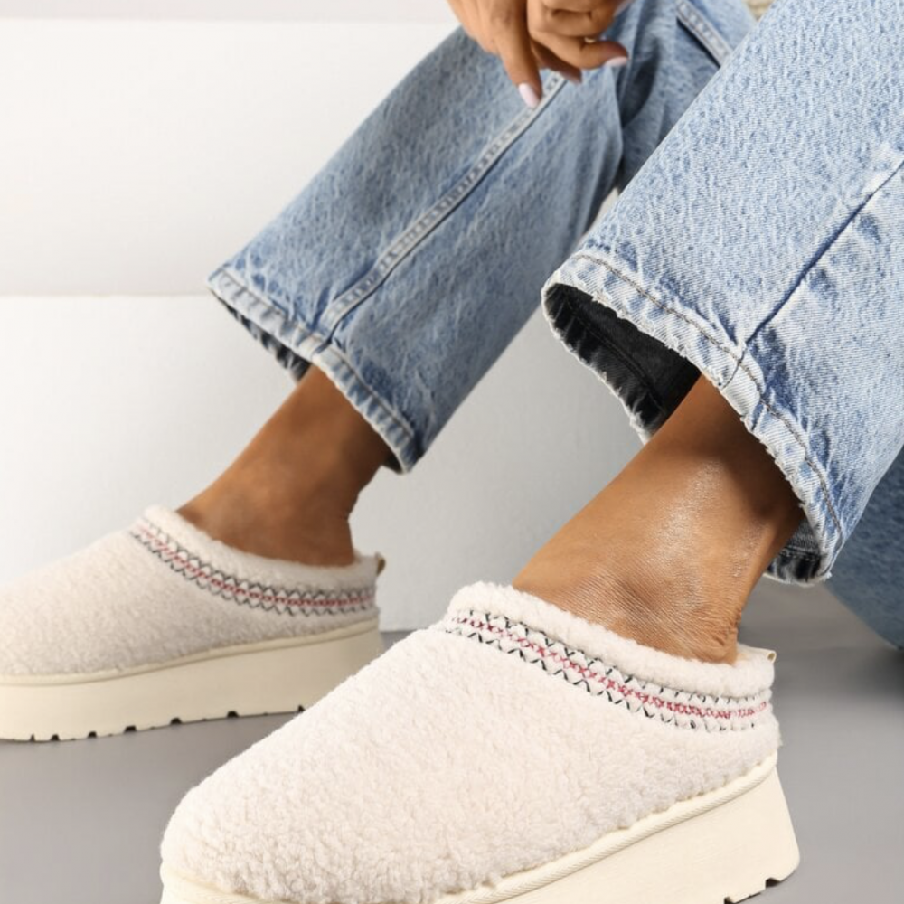    Siltinātas čības "UGG" tipa