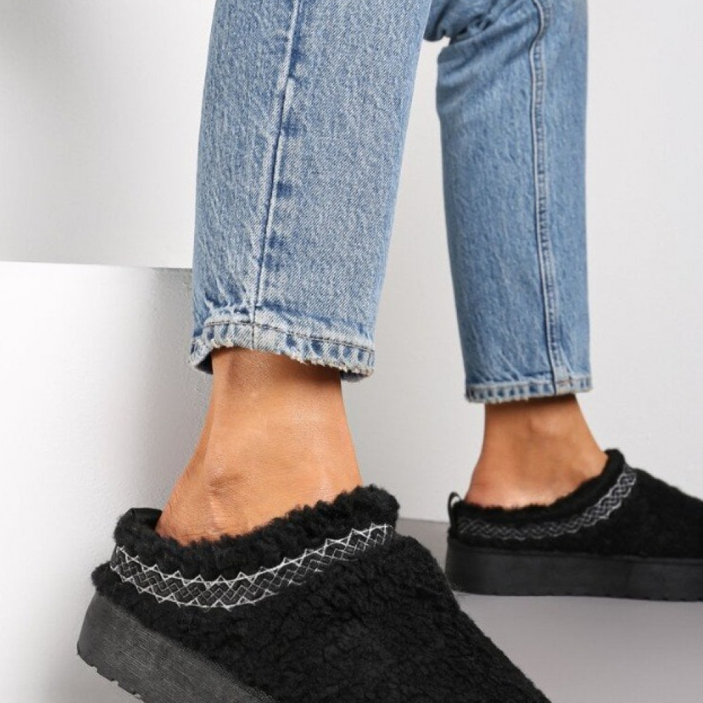    Siltinātas čības "UGG" tipa