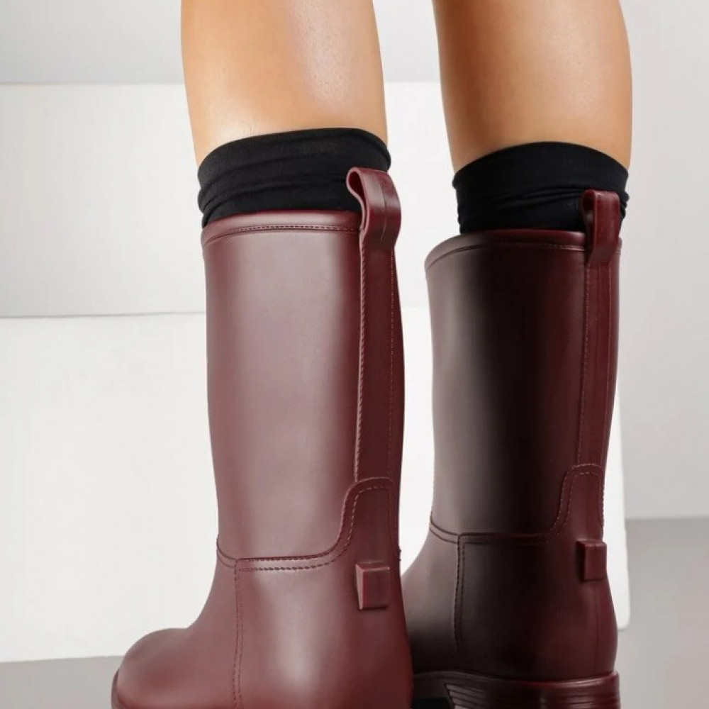  Bordo krāsas gumijas zābaki