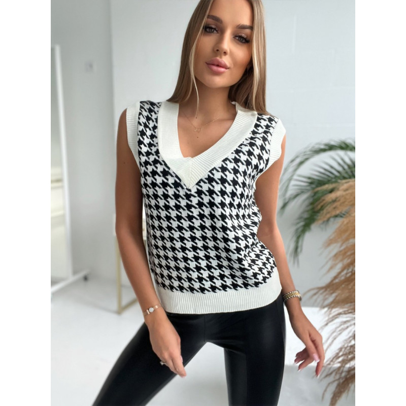  Adīta veste (30% vilna)