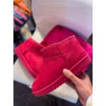 Īsie fuksijas krāsas UGG tipa zābaki