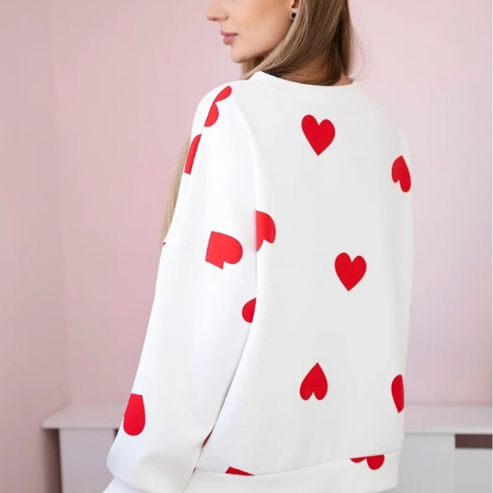 Hūdijs ar sarkanām sirsniņām