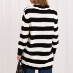 Oversize stila džemperis - melns/balts