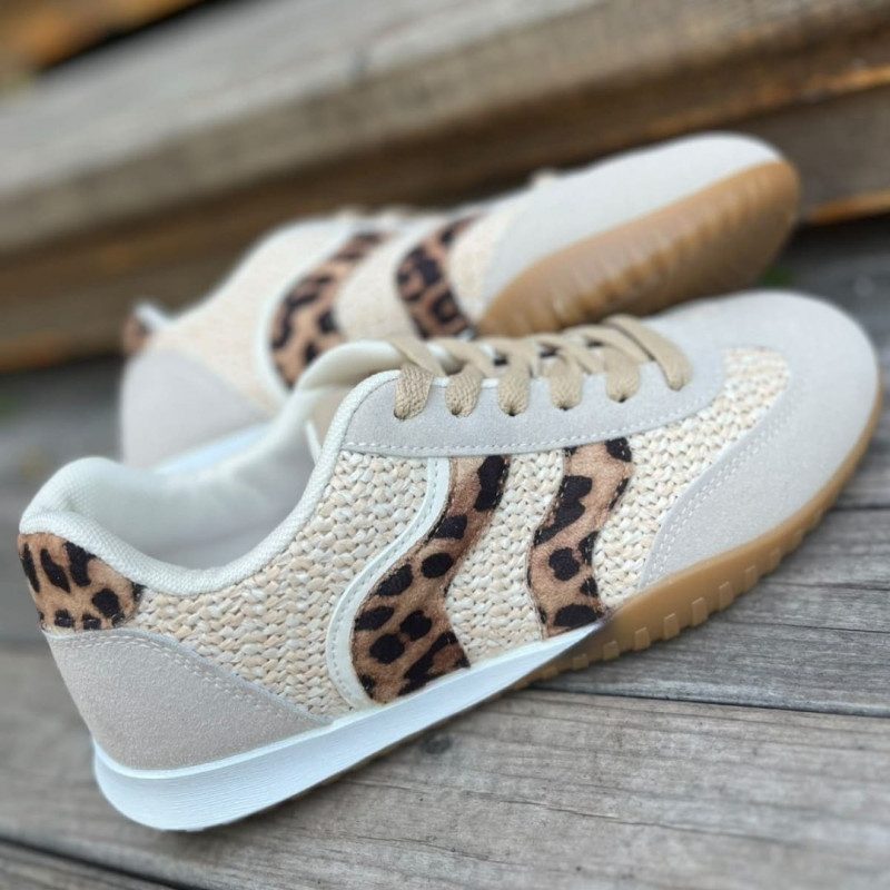   Mīksti sporta apavi ar brūnu zoli un leoparda ielaidumu